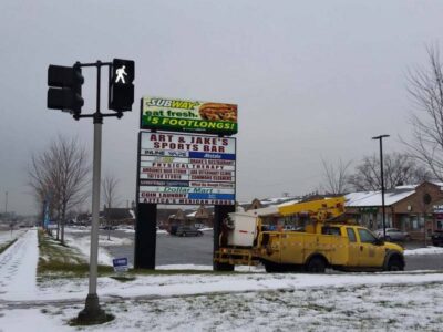 How Long Do Outdoor Lighted Business Signs Last?